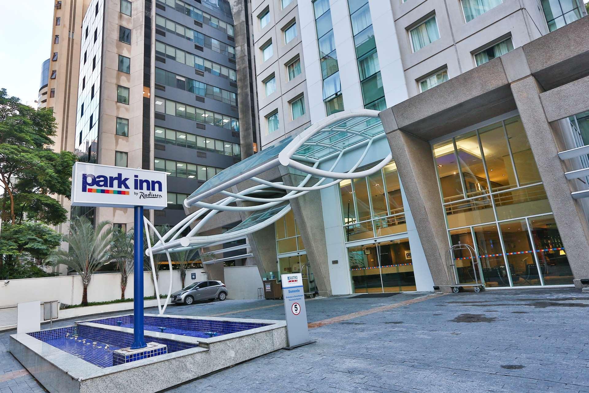 Park By Radisson Berrini 酒店